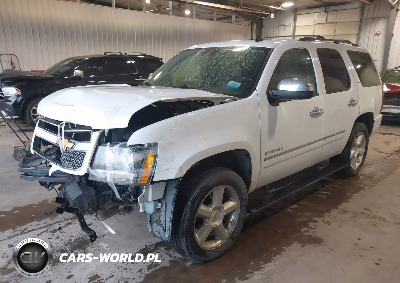 2009 Chevrolet Tahoe Ltz VIN:1GNFK33089J100153 - 2