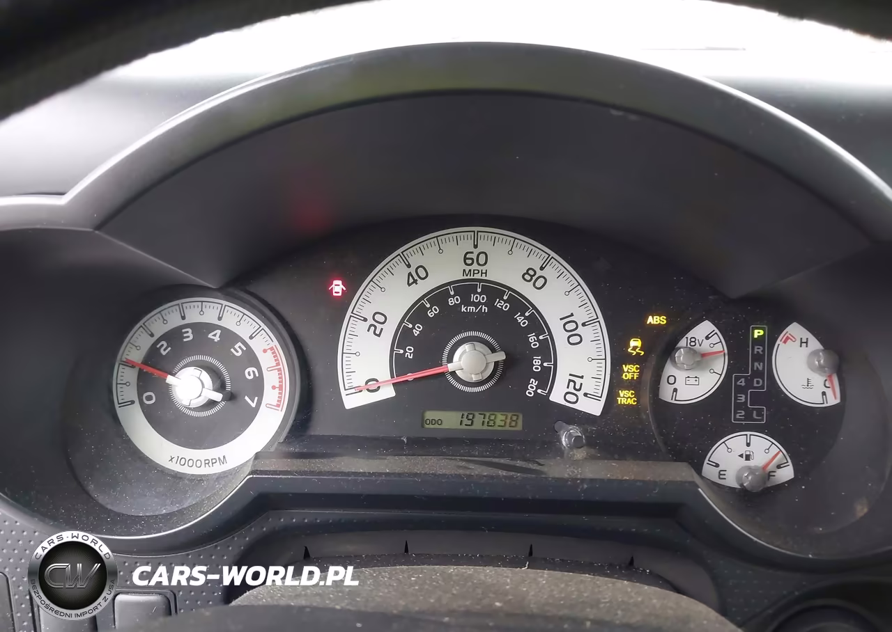 2007 Toyota Fj Cruiser VIN:JTEZU11F470007415 - 7