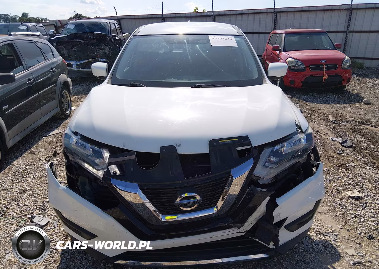 2017 Nissan Rogue S VIN:KNMAT2MT6HP514711 - 12
