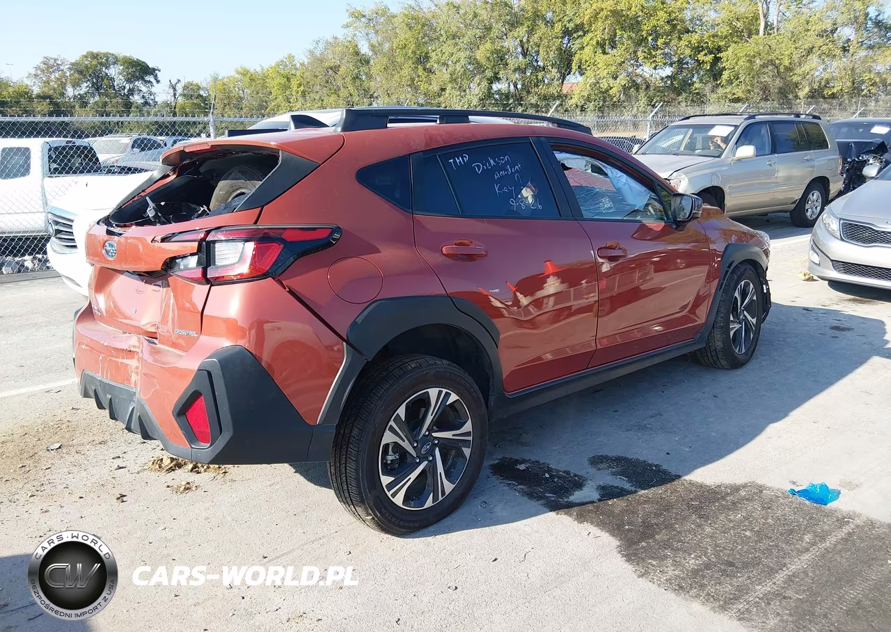 2024 Subaru Crosstrek Premium VIN:JF2GUADC6RH888055 - 4