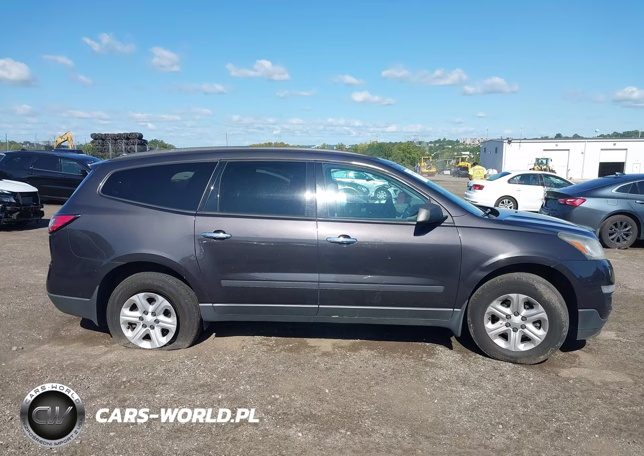 2016 Chevrolet Traverse Ls VIN:1GNKVFED2GJ335460 - 13