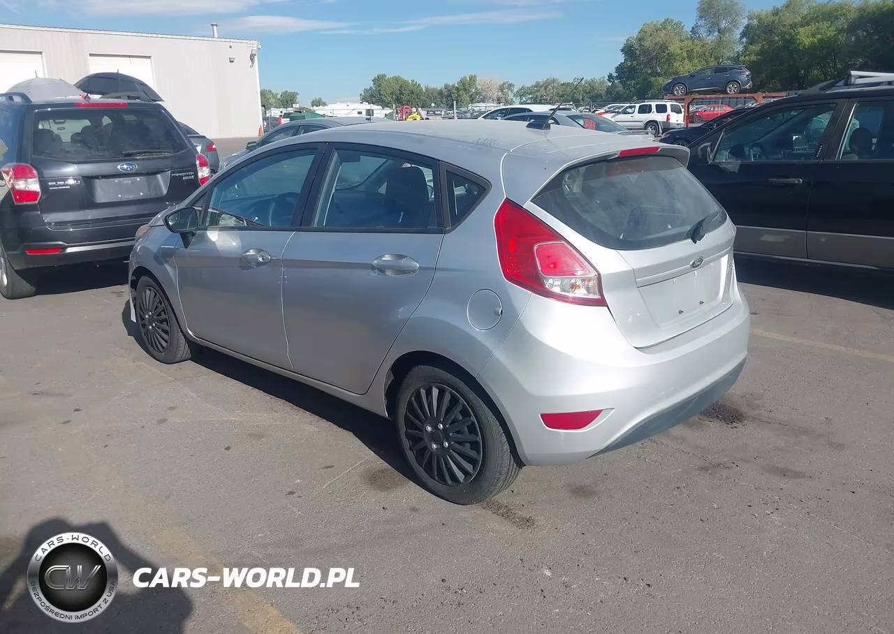 2016 Ford Fiesta S VIN:3FADP4TJ7GM197030 - 3
