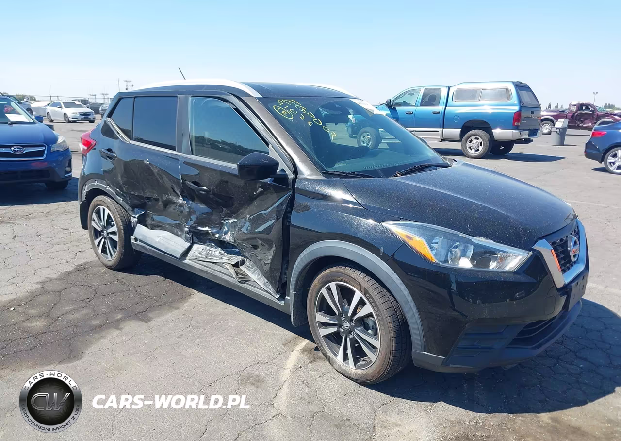 2020 Nissan Kicks Sv Xtronic Cvt