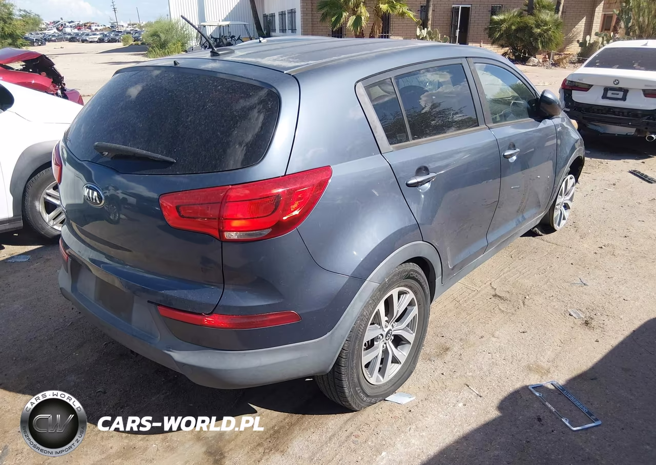 2016 Kia Sportage Lx VIN:KNDPBCAC8G7878943 - 4