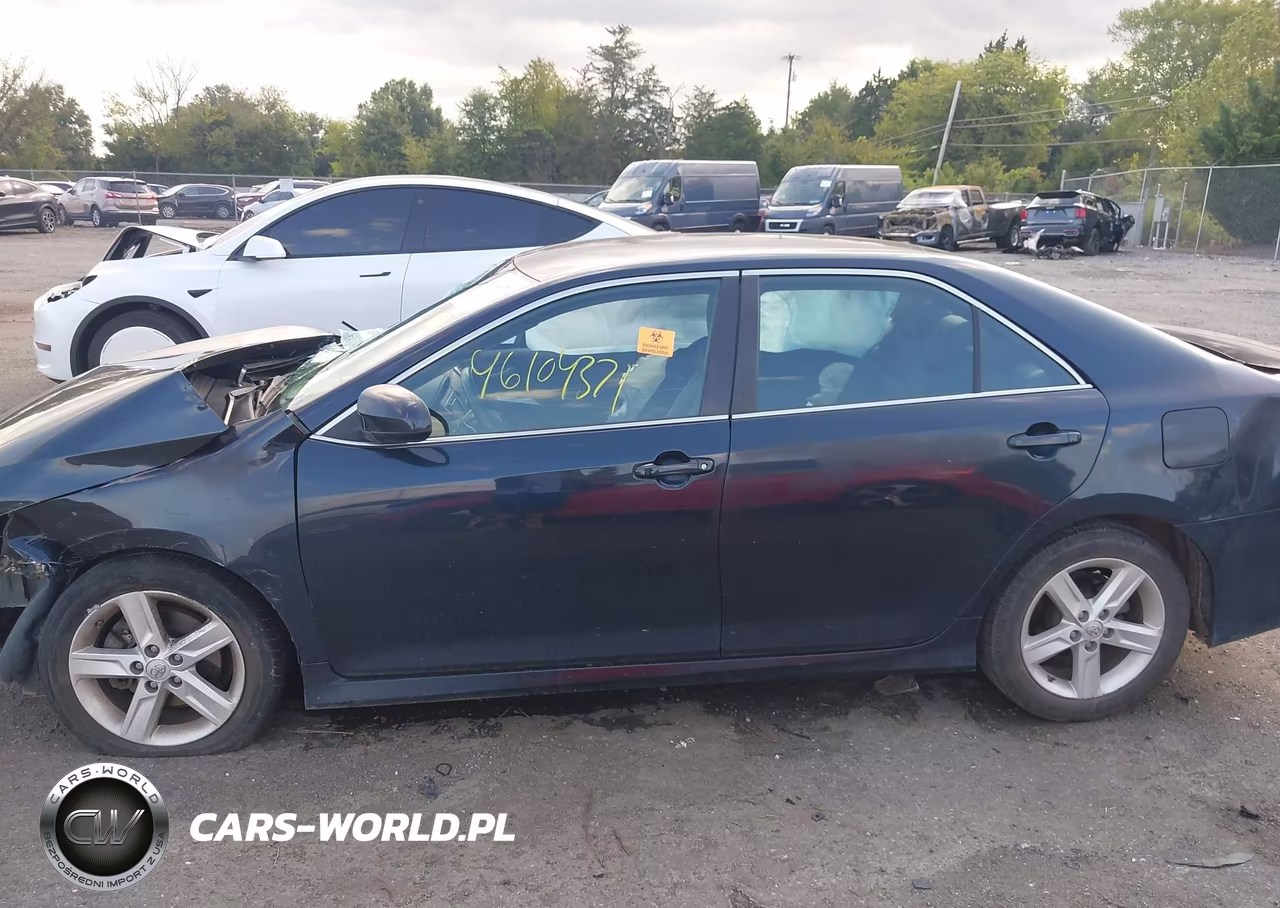 2014 Toyota Camry Se VIN:4T1BF1FK0EU332764 - 14