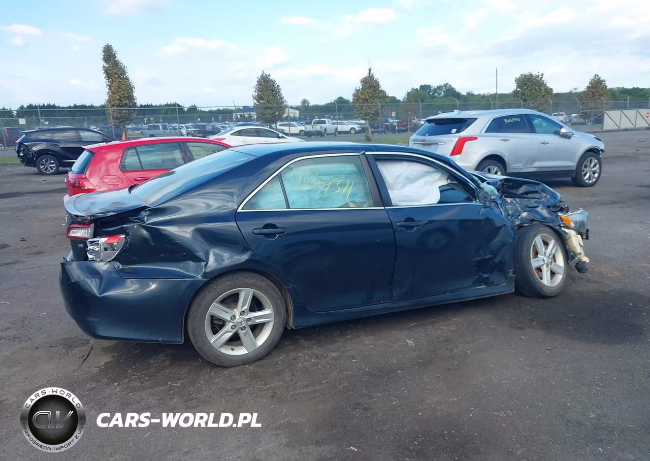 2014 Toyota Camry Se VIN:4T1BF1FK0EU332764 - 6