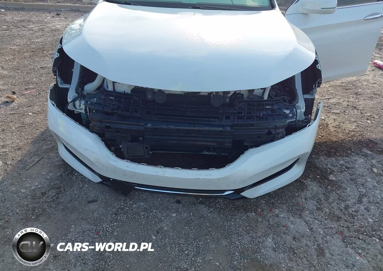 2017 Honda Accord Hybrid Touring VIN:JHMCR6F70HC028285 - 6