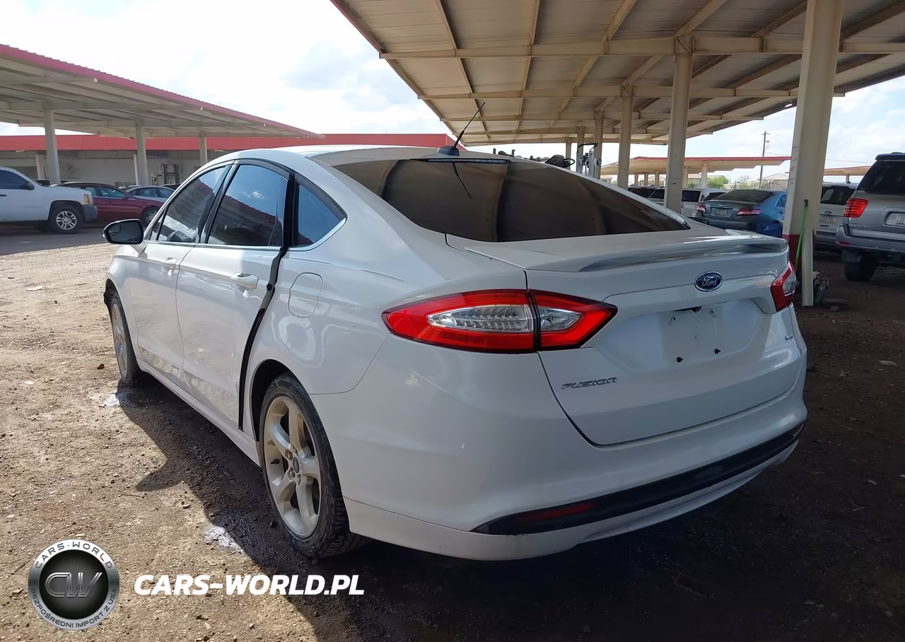 2015 Ford Fusion Se VIN:3FA6P0H71FR128639 - 3
