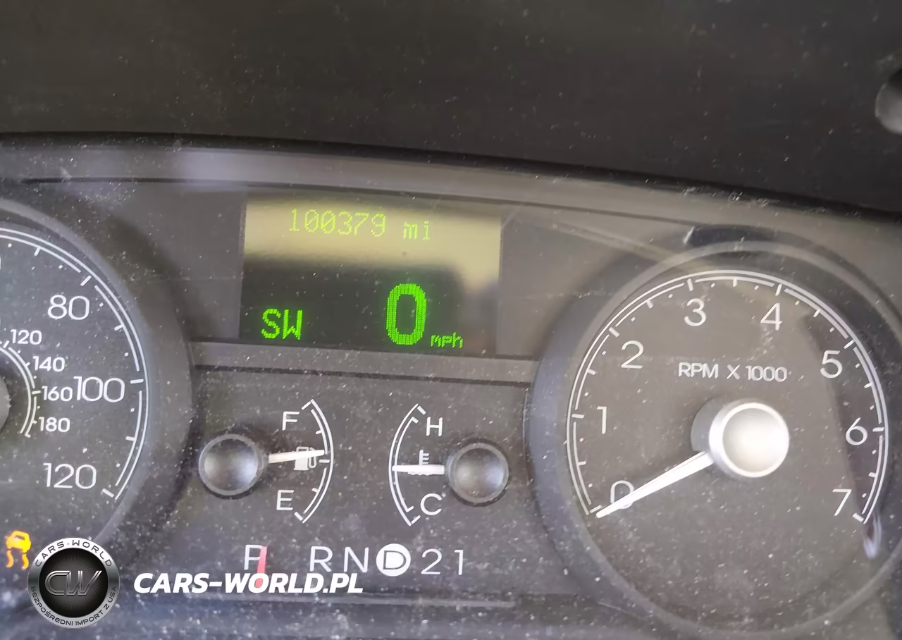 2007 Lincoln Town Car Signature Limited VIN:1LNHM82W07Y600726 - 15