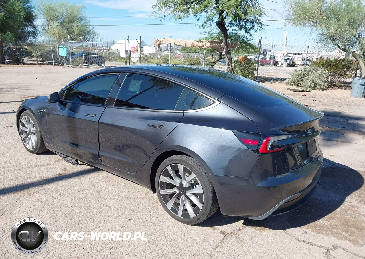 2024 Tesla Model 3 Long Range Dual Motor All-Wheel Drive VIN:5YJ3E1EB7RF724877 - 3