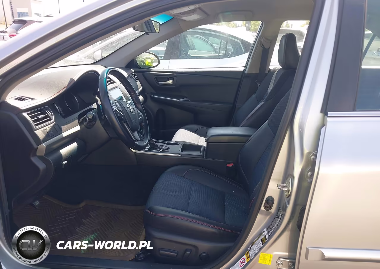 2015 Toyota Camry Se VIN:4T1BF1FK2FU994265 - 5