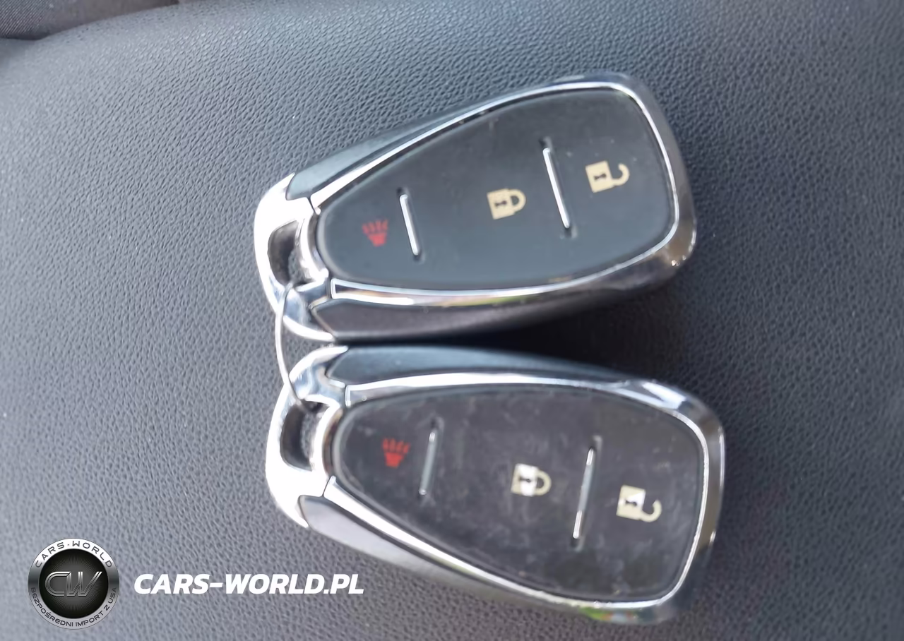 2018 Chevrolet Equinox Lt VIN:2GNAXSEVXJ6337064 - 11