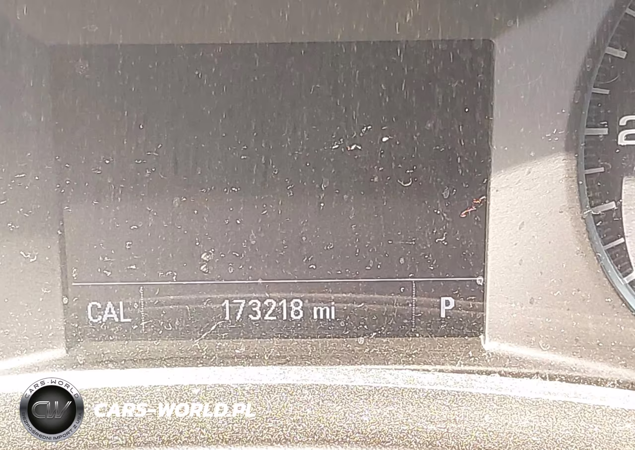 2018 Chevrolet Equinox Lt VIN:2GNAXSEVXJ6337064 - 16