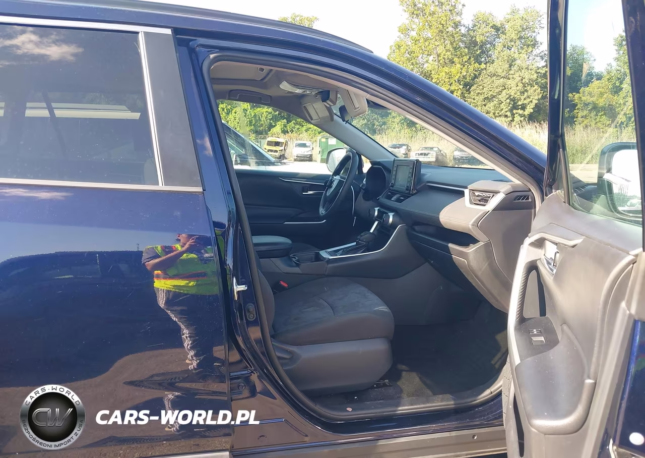 2019 Toyota Rav4 Xle VIN:2T3P1RFV6KC007019 - 5