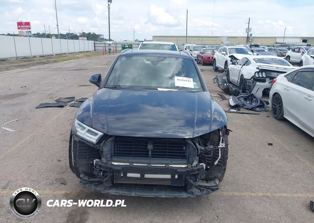 2018 Audi Q5 2.0T Premium-2.0T Tech Premium VIN:WA1CNAFY0J2059602 - 12