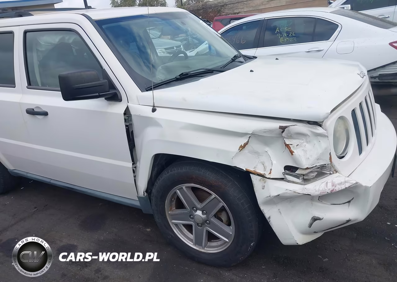2008 Jeep Patriot Sport VIN:1J8FT28W78D521400 - 6