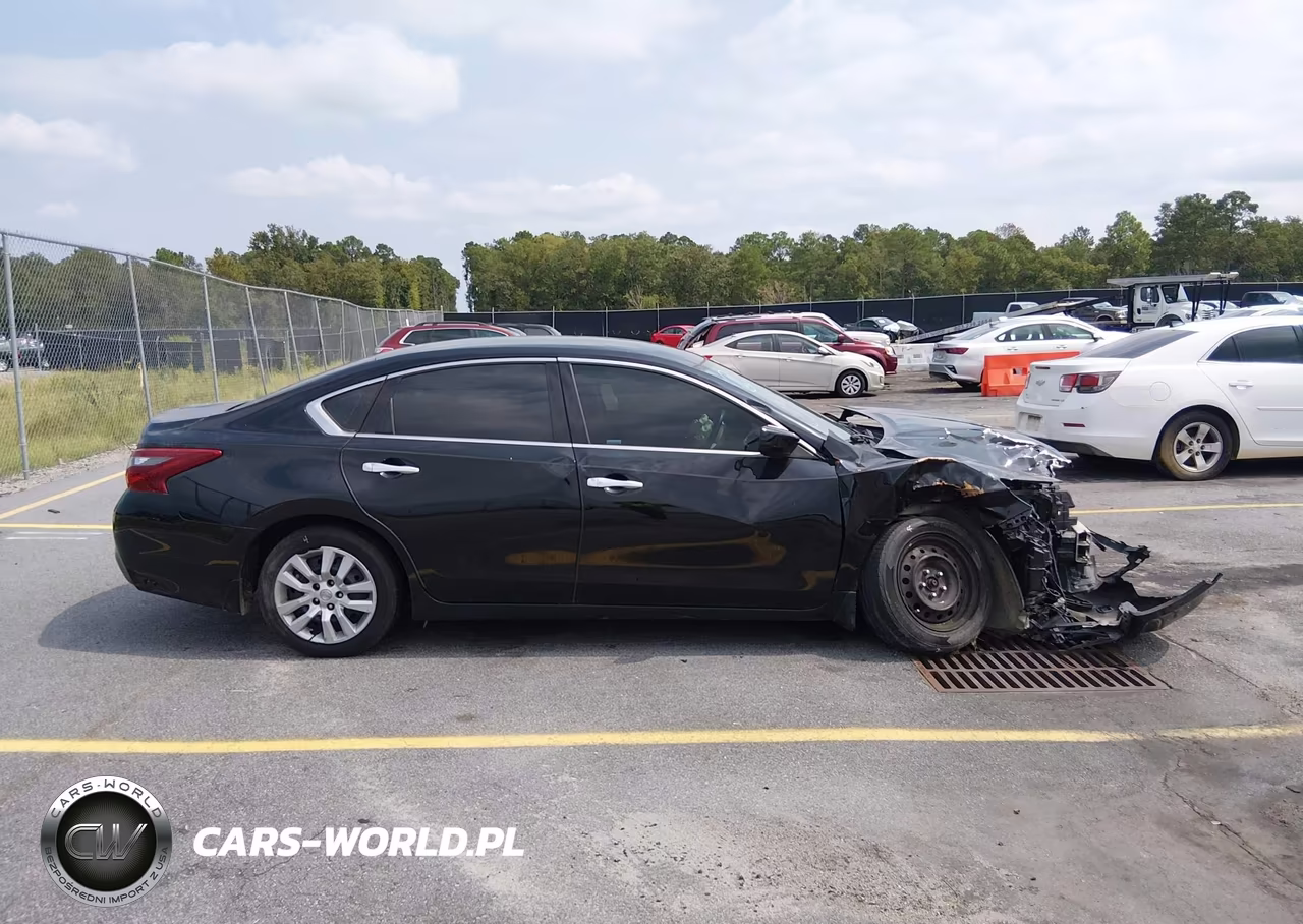 2018 Nissan Altima 2.5 VIN:1N4AL3AP5JC109133 - 12