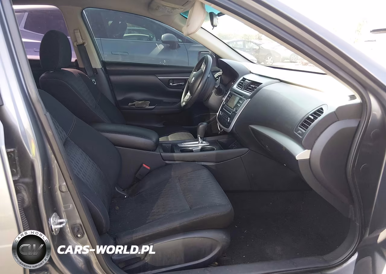 2016 Nissan Altima 2.5 S VIN:1N4AL3AP8GN330867 - 5