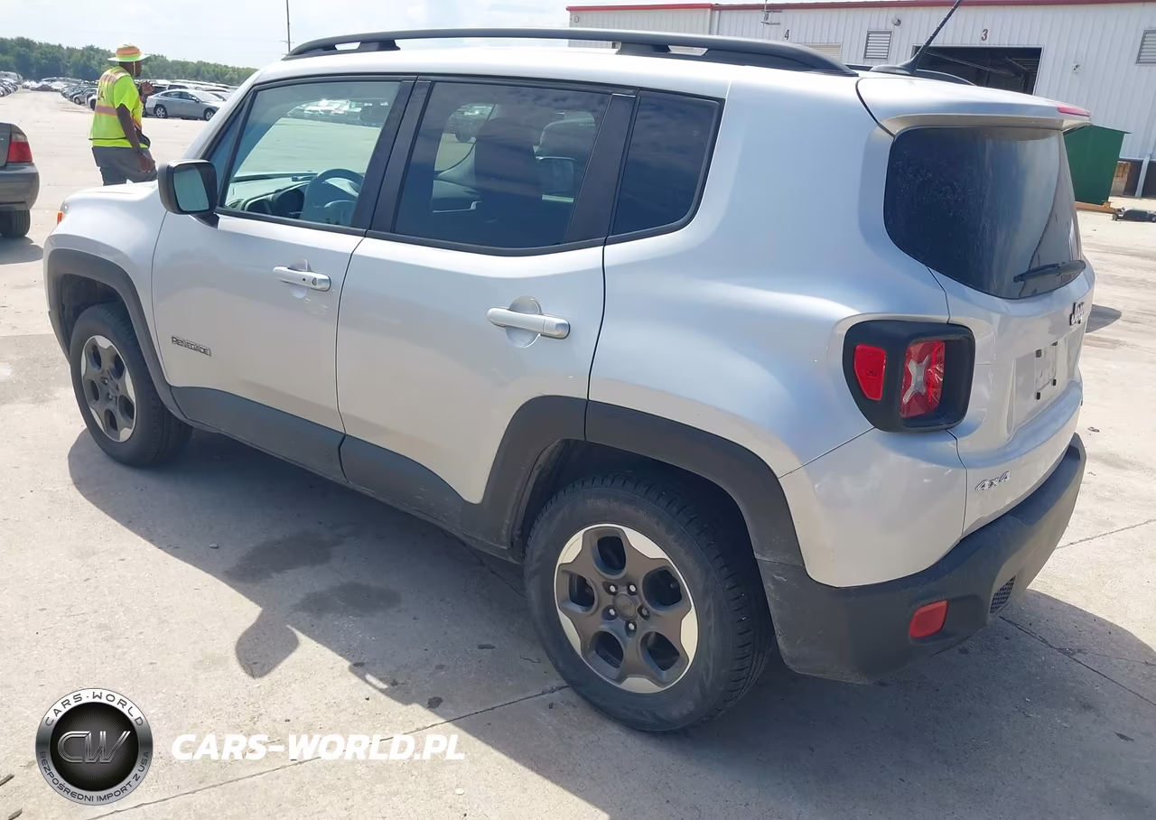 2017 Jeep Renegade Sport 4X4 VIN:ZACCJBAB3HPE44016 - 3