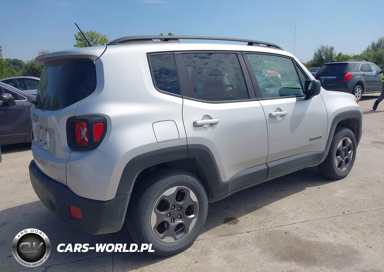 2017 Jeep Renegade Sport 4X4 VIN:ZACCJBAB3HPE44016 - 4