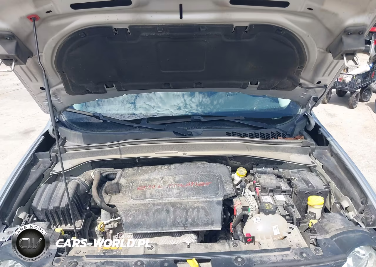 2017 Jeep Renegade Sport 4X4 VIN:ZACCJBAB3HPE44016 - 9