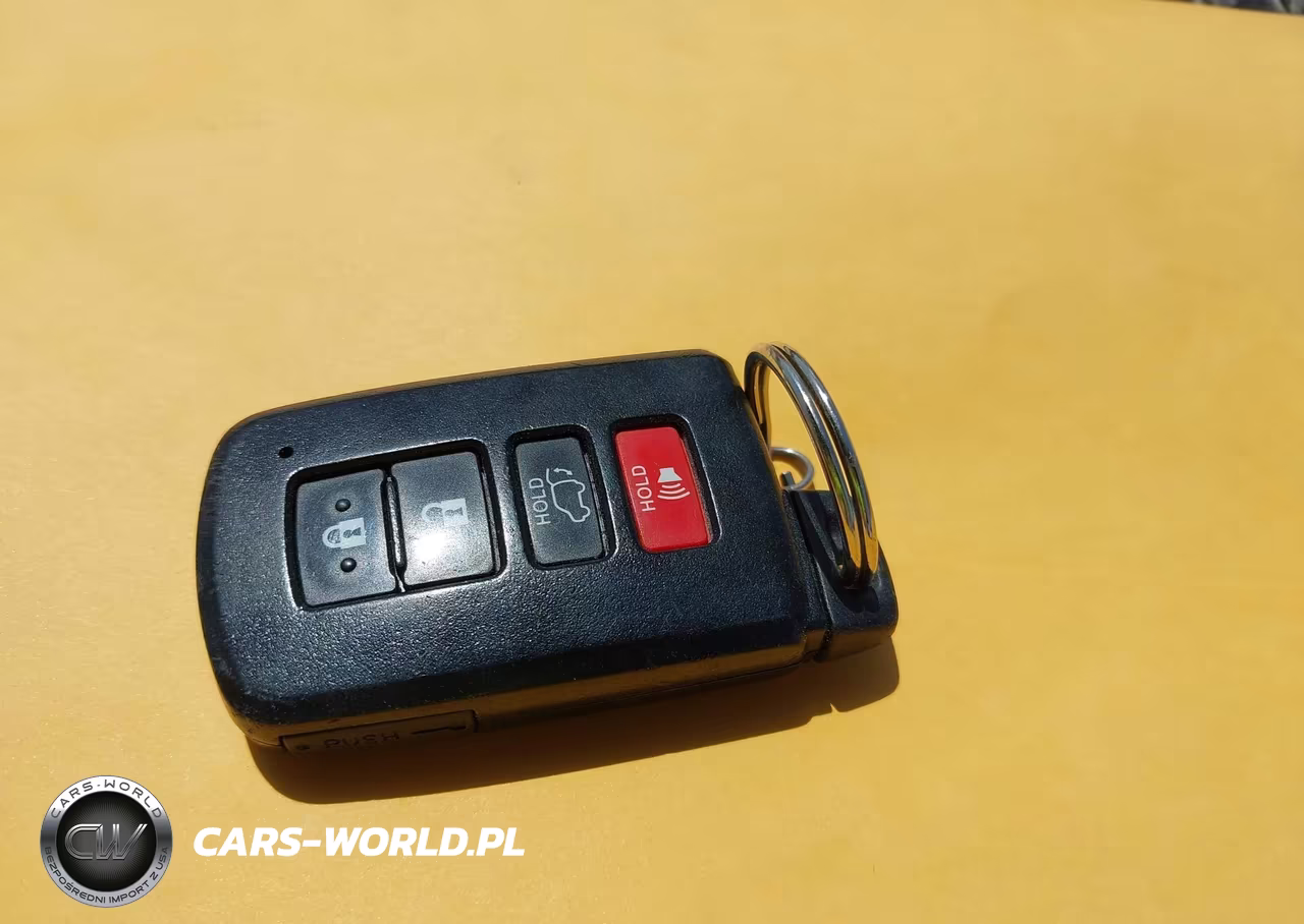 2016 Toyota Rav4 Hybrid Limited VIN:JTMDJREV4GD012968 - 11