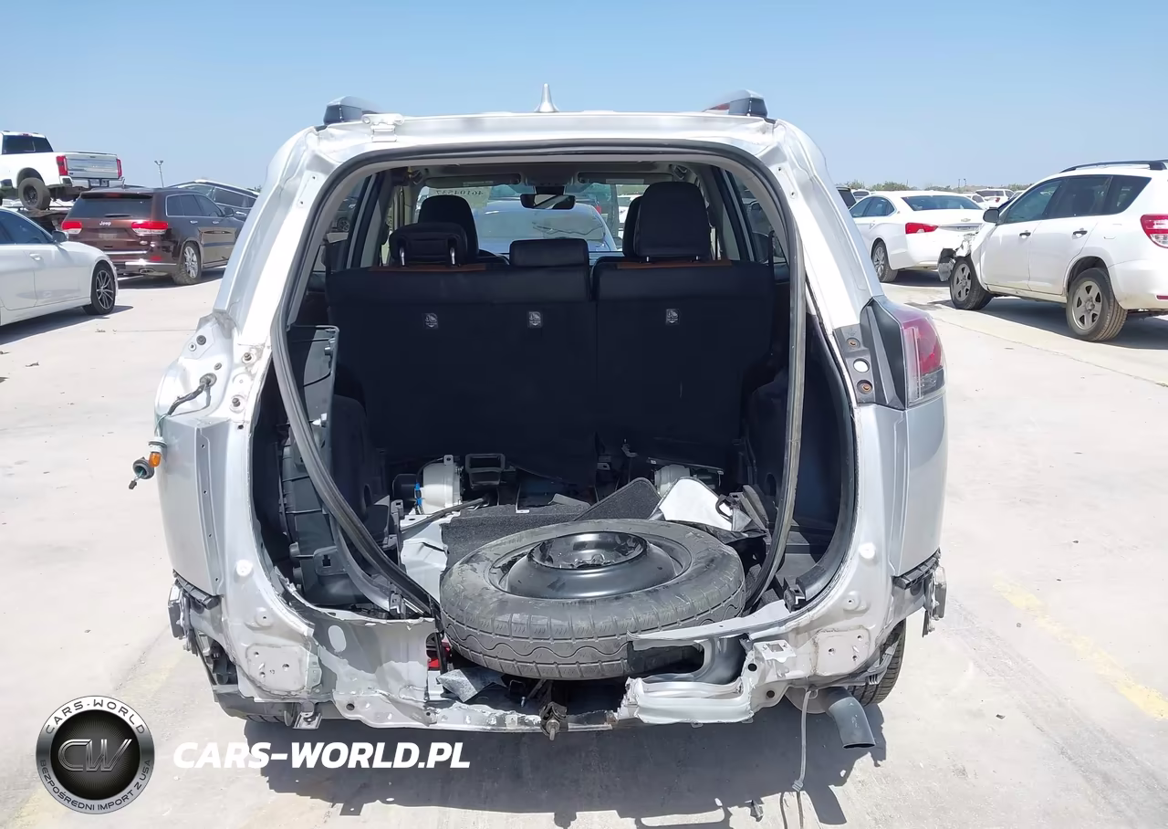2016 Toyota Rav4 Hybrid Limited VIN:JTMDJREV4GD012968 - 17