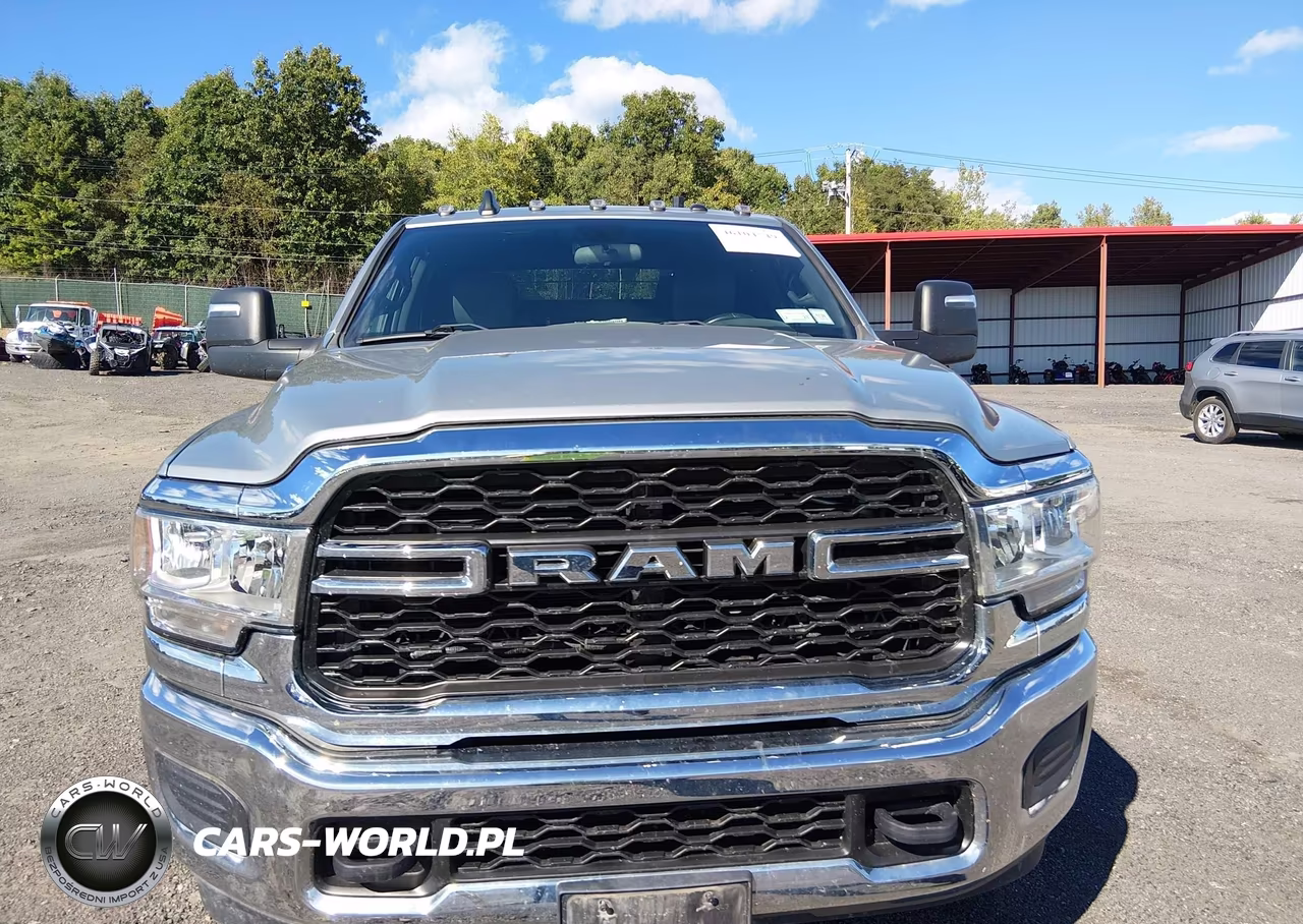 2024 Ram 2500 Tradesman 4X4 6'4 Box VIN:3C6UR5CJ2RG131858 - 13