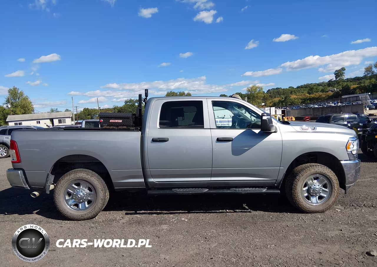 2024 Ram 2500 Tradesman 4X4 6'4 Box VIN:3C6UR5CJ2RG131858 - 14