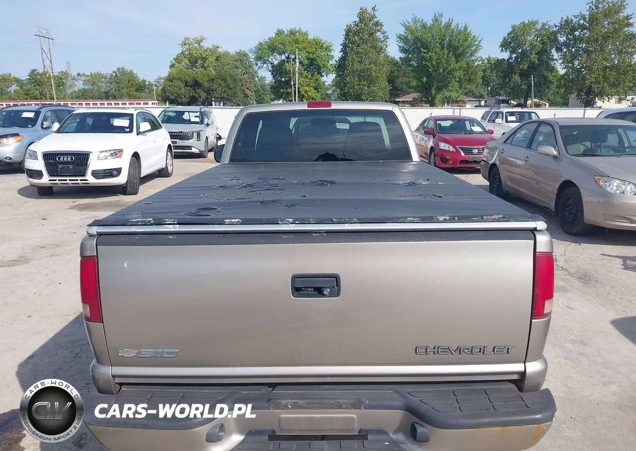 2002 Chevrolet S-10 Ls VIN:1GCCS14W228260545 - 12
