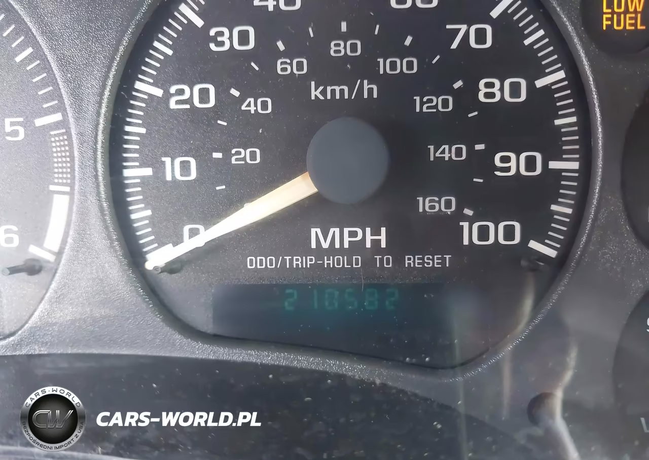 2002 Chevrolet S-10 Ls VIN:1GCCS14W228260545 - 7