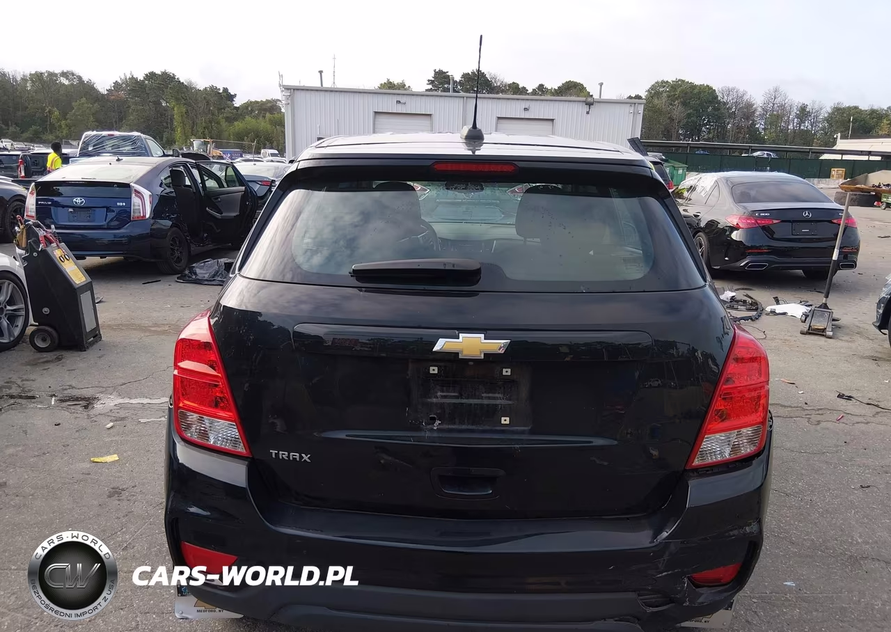 2019 Chevrolet Trax Ls VIN:3GNCJKSB3KL401978 - 16