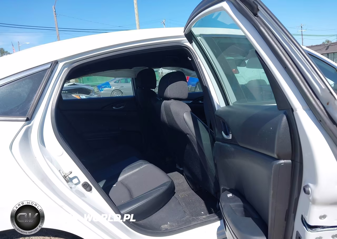 2019 Honda Civic Sport VIN:2HGFC2F80KH537493 - 8