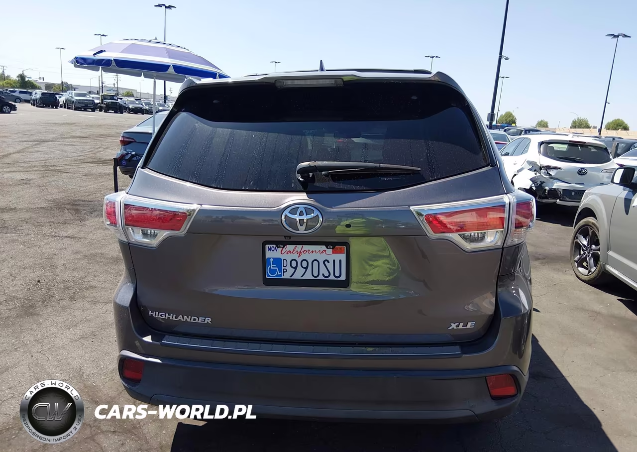2016 Toyota Highlander Xle V6 VIN:5TDKKRFH0GS179846 - 17