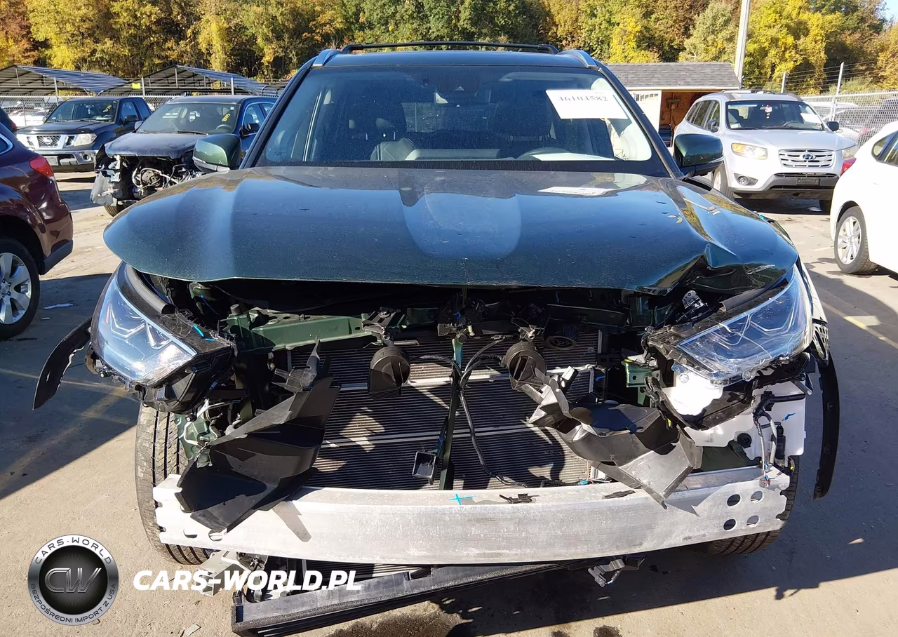 2025 Toyota Highlander Hybrid Platinum VIN:5TDEBRCH6SS669153 - 13