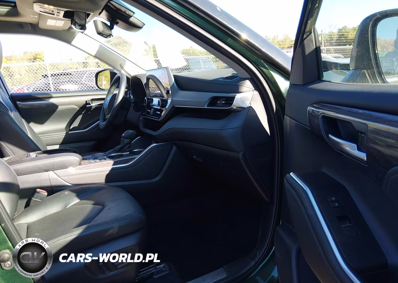 2025 Toyota Highlander Hybrid Platinum VIN:5TDEBRCH6SS669153 - 5