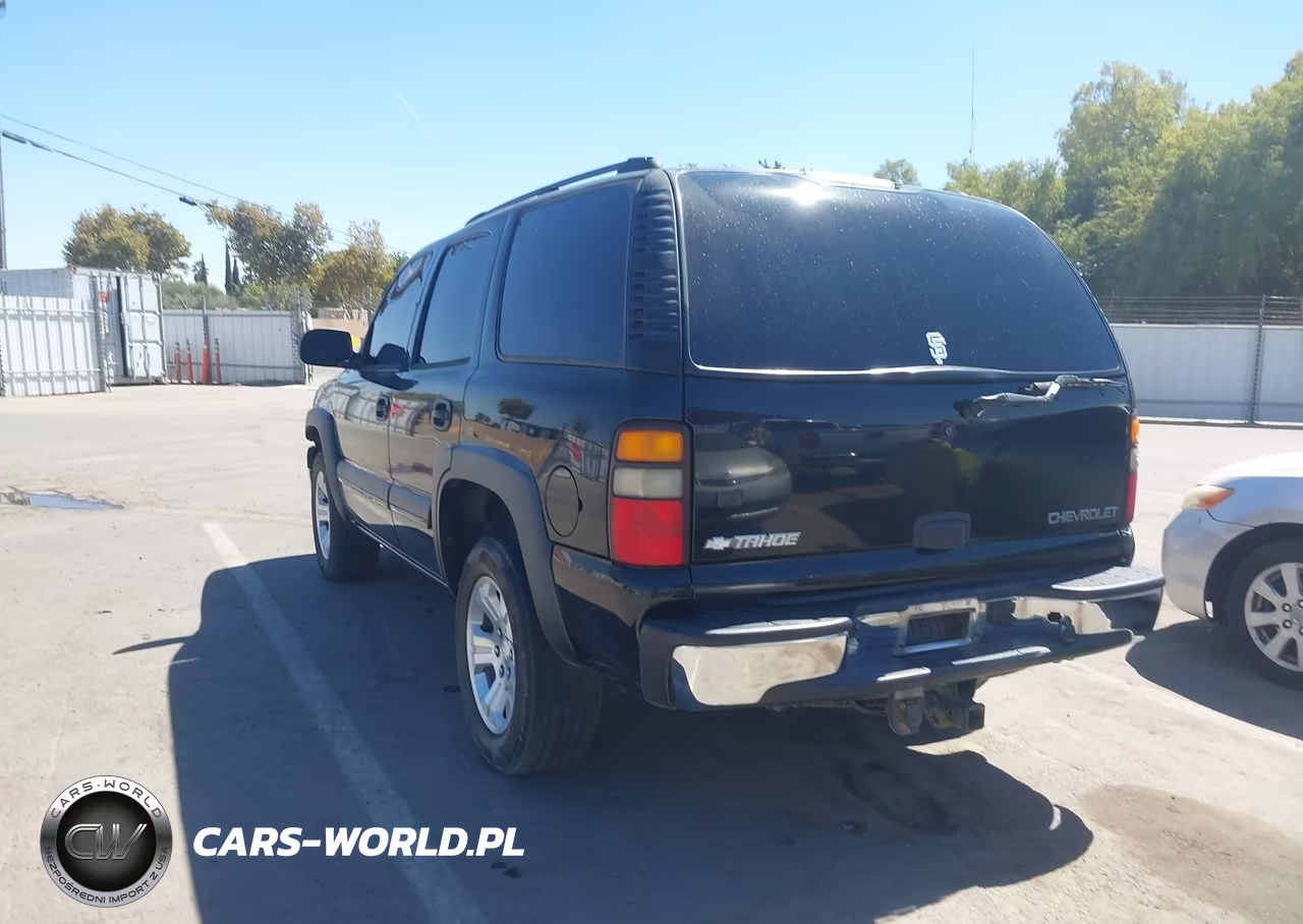 2004 Chevrolet Tahoe Ls VIN:1GNEK13T04R119462 - 3