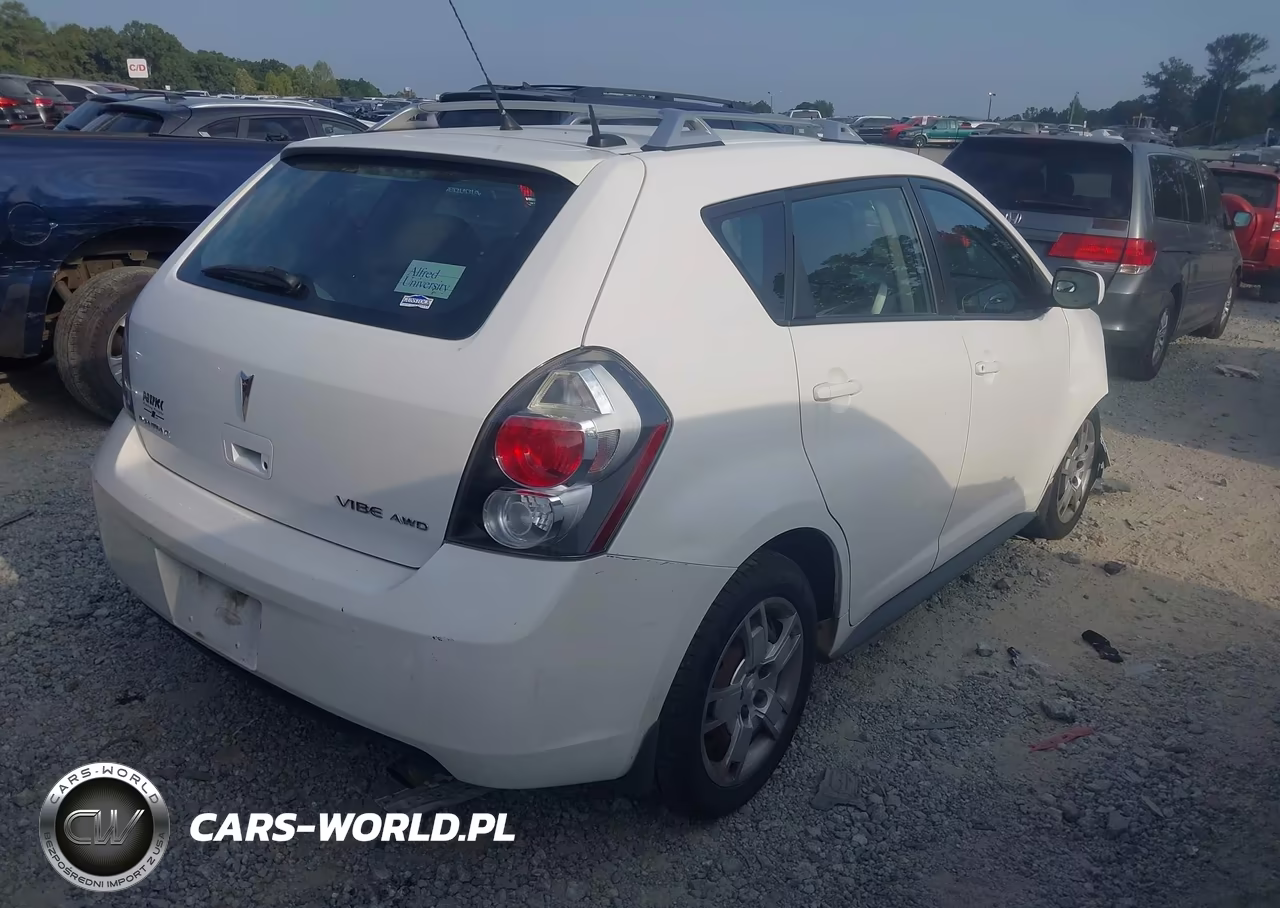 2009 Pontiac Vibe VIN:5Y2SM67069Z463002 - 4
