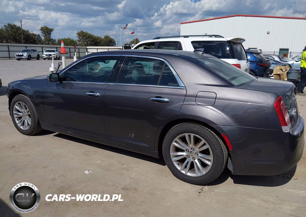 2016 Chrysler 300C VIN:2C3CCAEG5GH243359 - 15