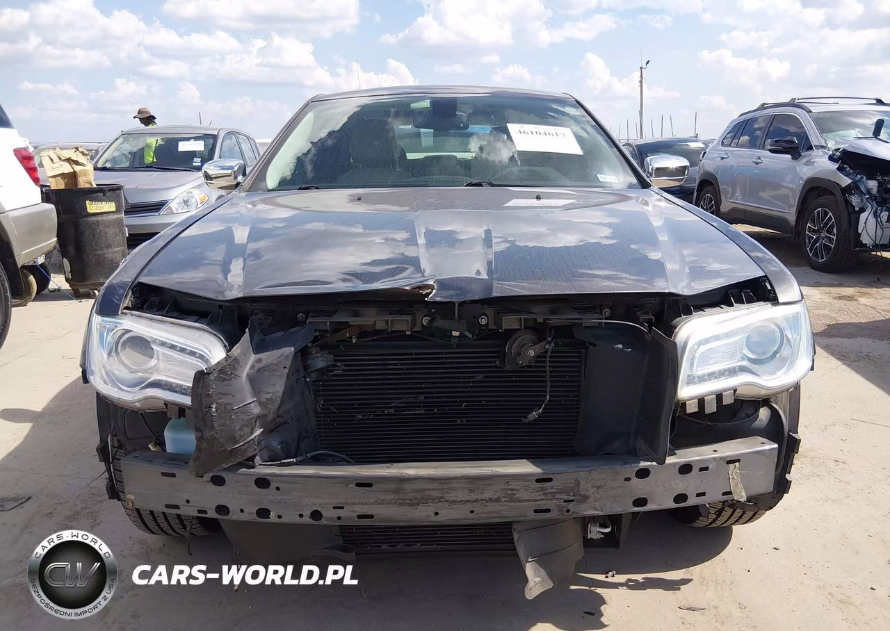 2016 Chrysler 300C VIN:2C3CCAEG5GH243359 - 6