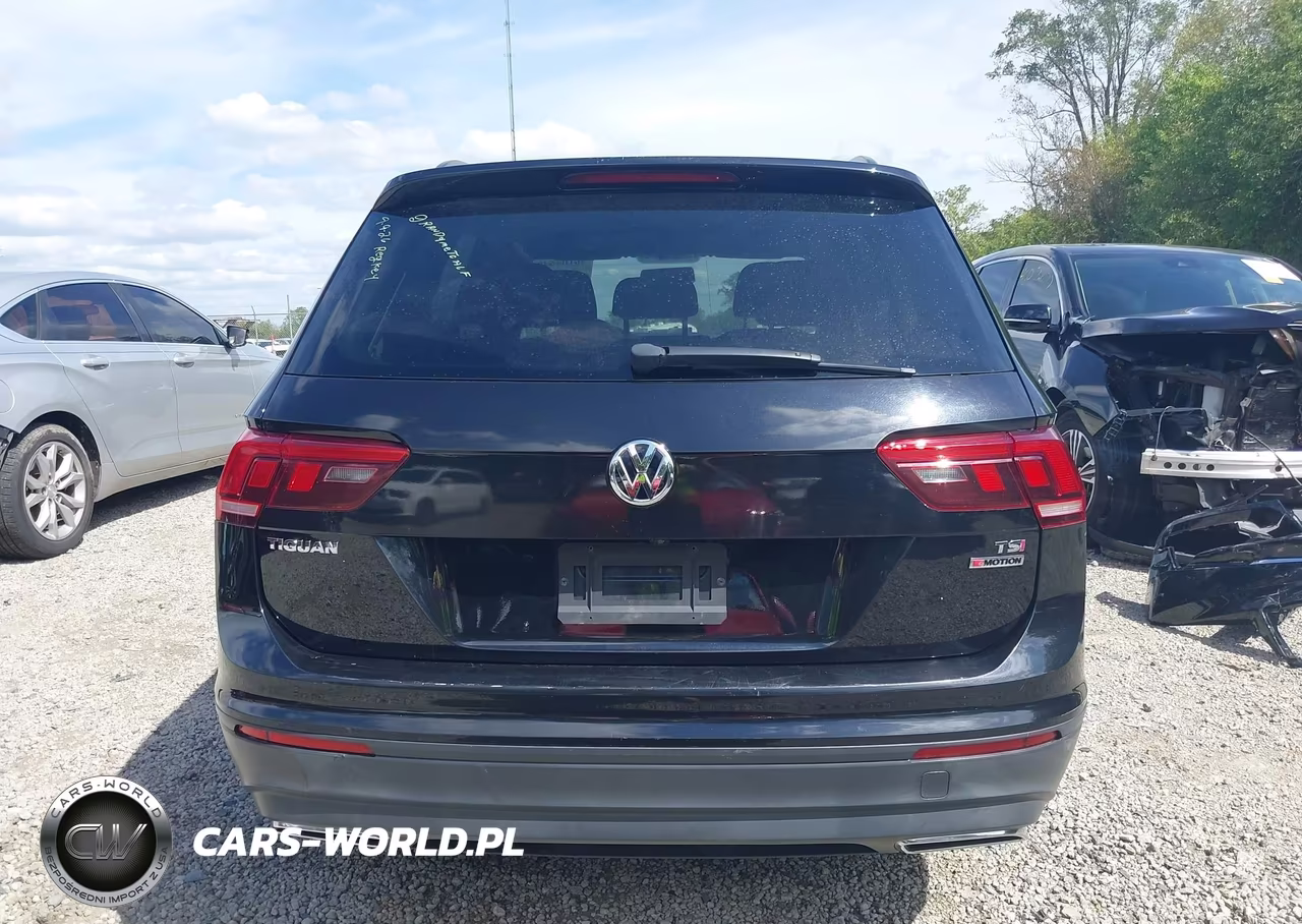 2018 Volkswagen Tiguan 2.0T S VIN:3VV0B7AX7JM028165 - 16