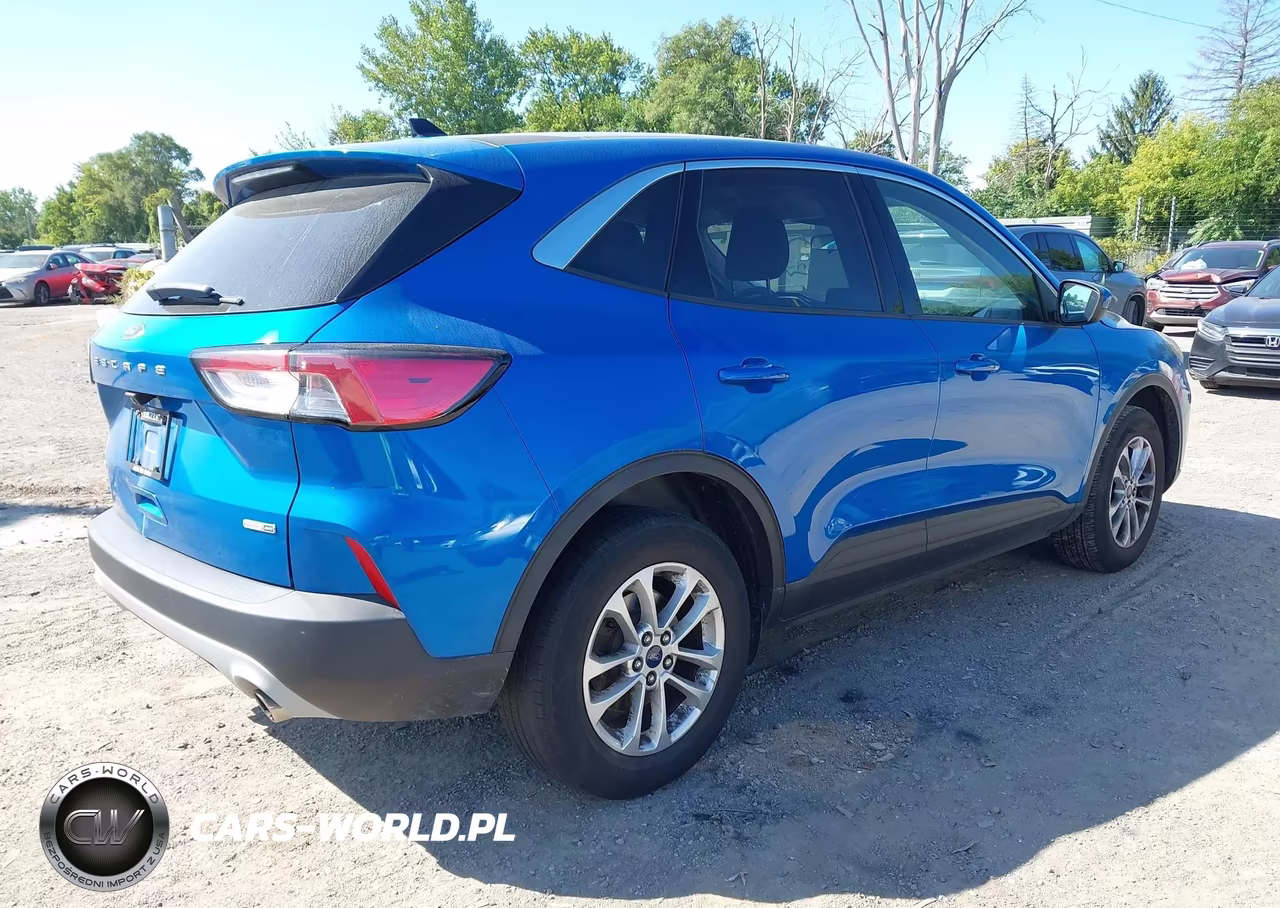 2020 Ford Escape Se VIN:1FMCU9G68LUA12924 - 4