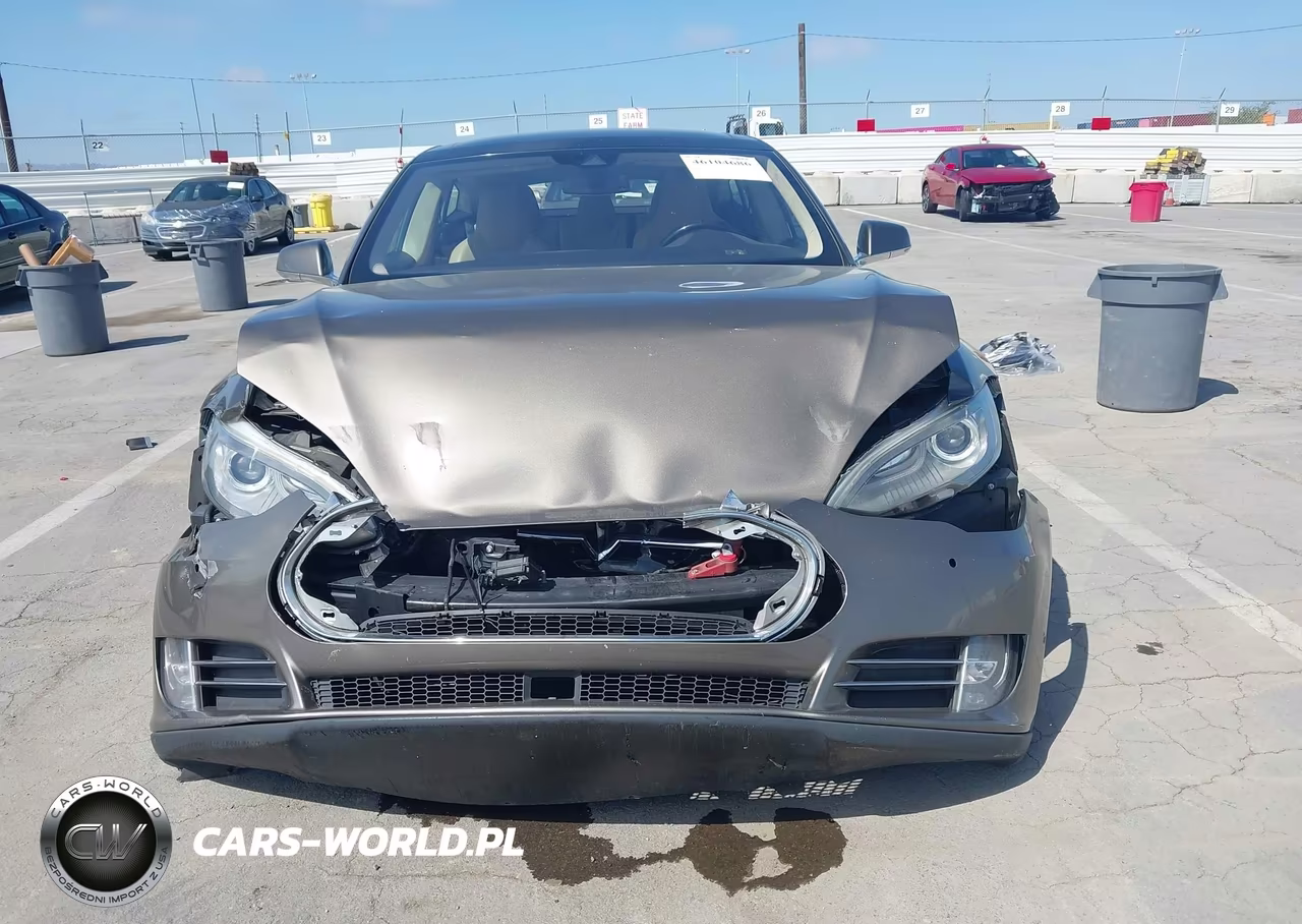 2015 Tesla Model S 70D-85D-P85D VIN:5YJSA1H2XFF098756 - 13