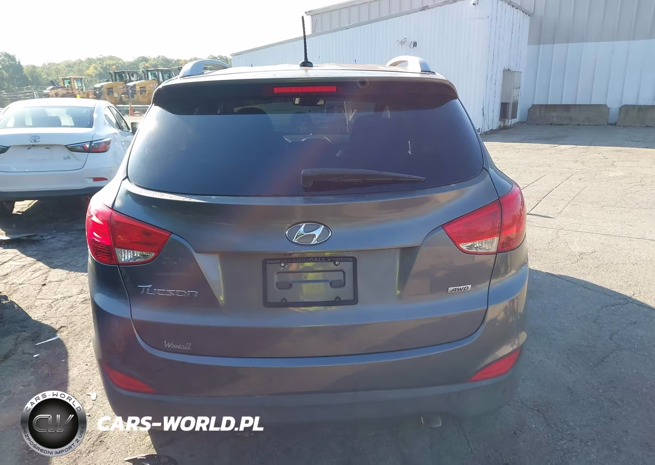 2015 Hyundai Tucson Se VIN:KM8JUCAG3FU055304 - 17