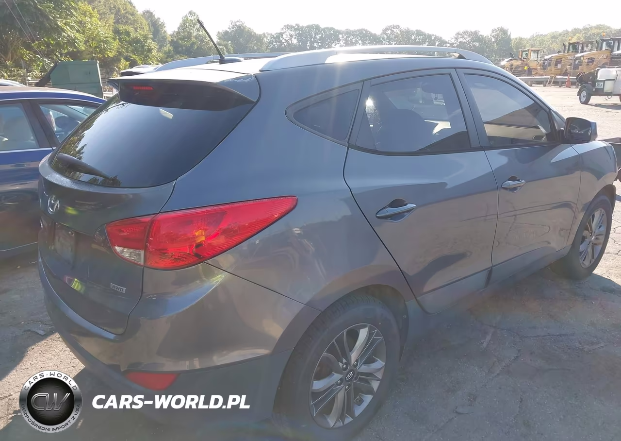 2015 Hyundai Tucson Se VIN:KM8JUCAG3FU055304 - 4