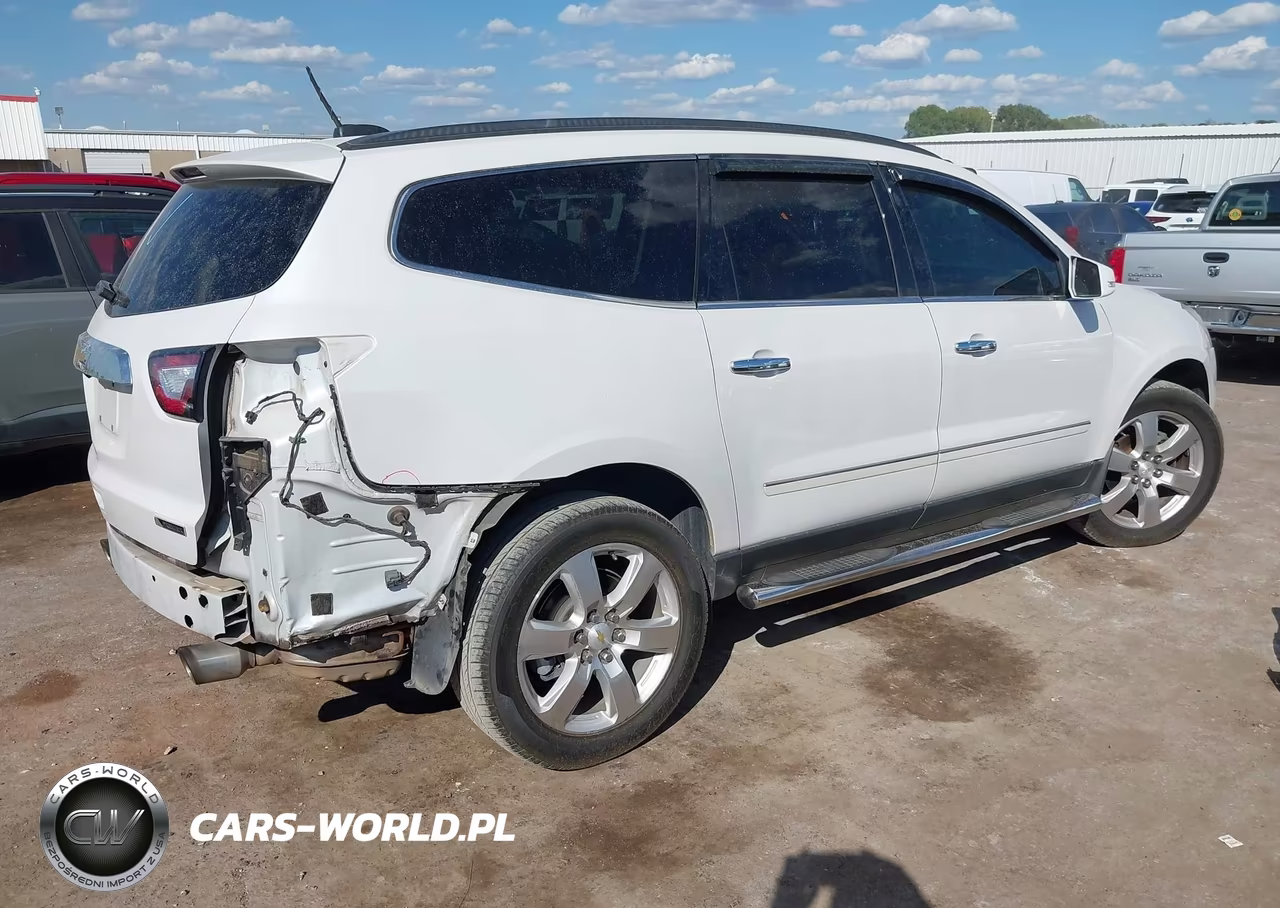 2017 Chevrolet Traverse Premier VIN:1GNKRJKD8HJ340725 - 4