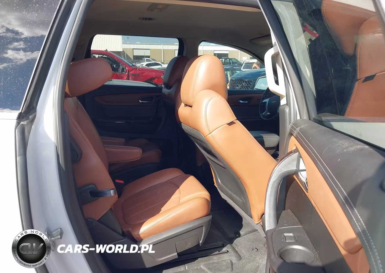 2017 Chevrolet Traverse Premier VIN:1GNKRJKD8HJ340725 - 8