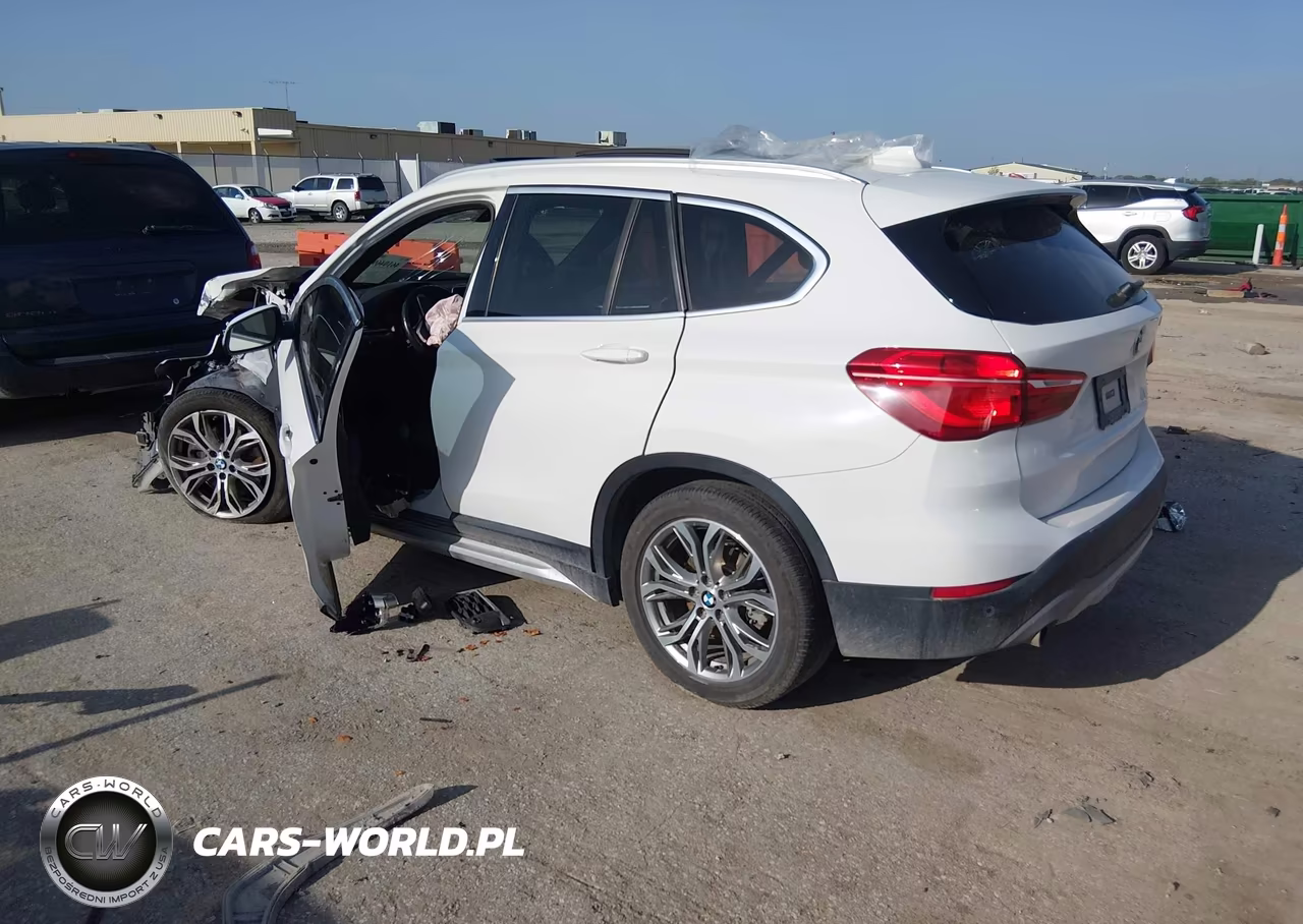 2016 BMW X1 xDrive28I VIN:WBXHT3Z36G4A49396 - 3