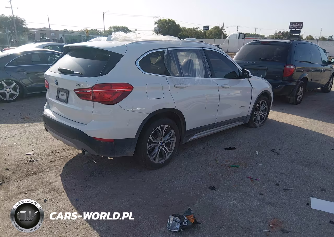 2016 BMW X1 xDrive28I VIN:WBXHT3Z36G4A49396 - 4