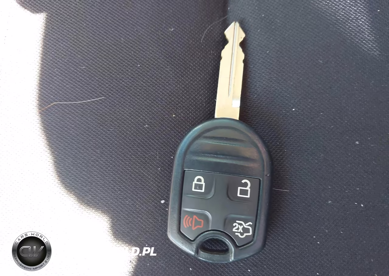 2006 Mercury Milan V6 VIN:3MEFM07136R605201 - 11
